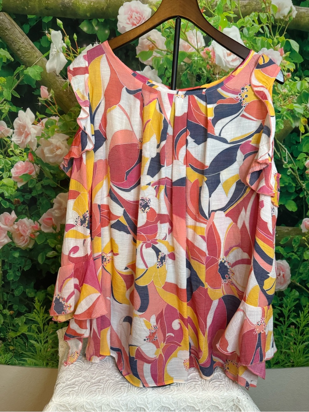 2X Multicolor Floral Blouse